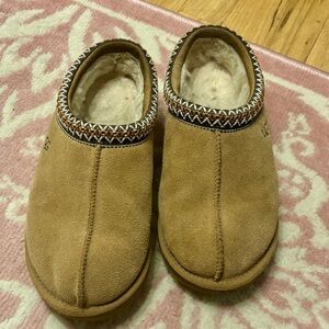 UGG Tasman Slipper Chestunt